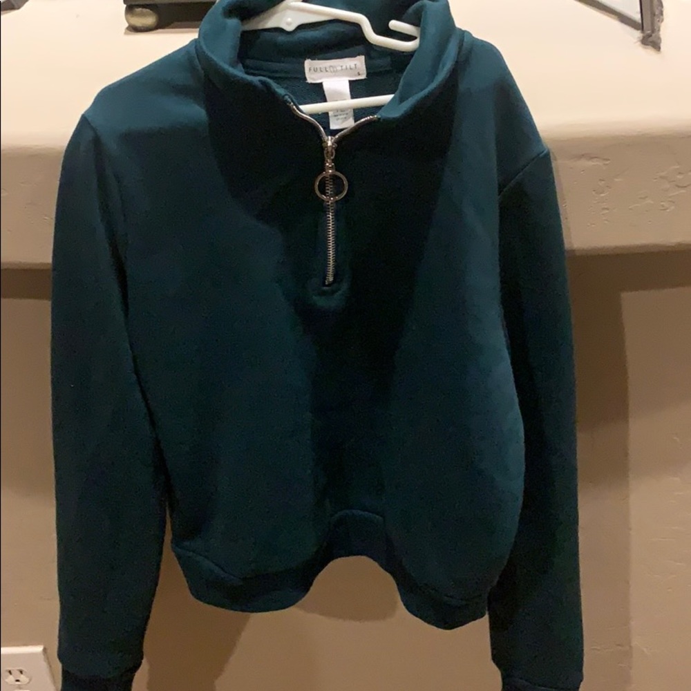 A sweatshirt